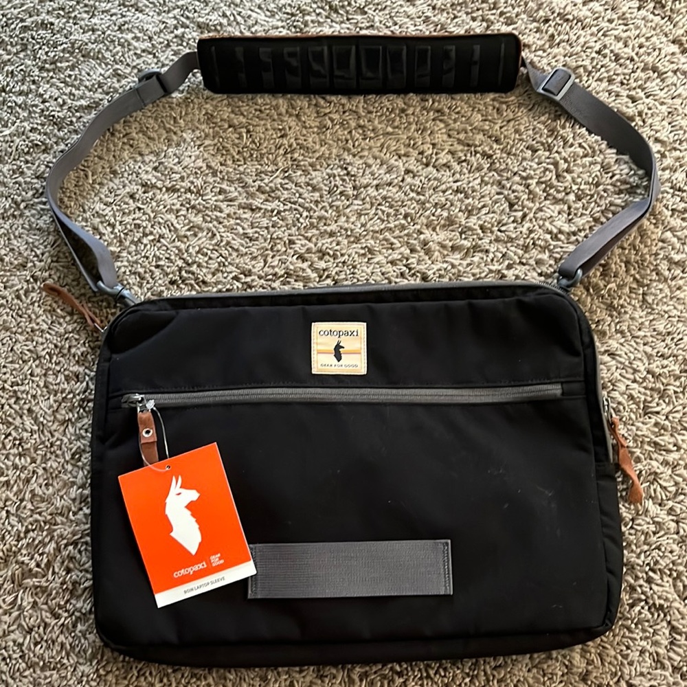 Cotopaxi Boin Laptop sleeve